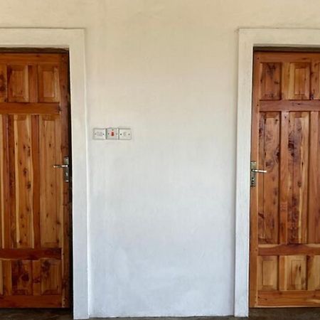 Poa Poa House B&B วาตามู ภายนอก รูปภาพ