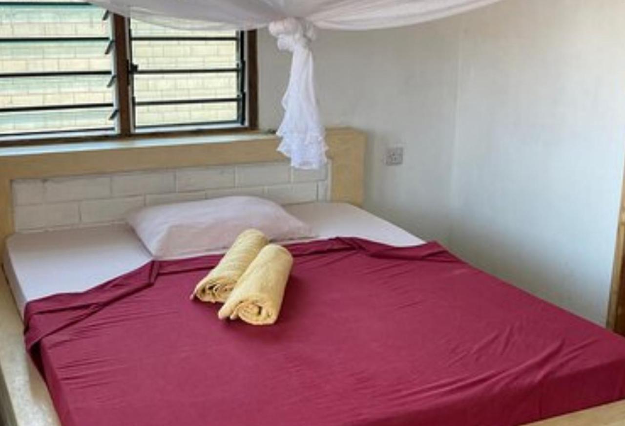 Poa Poa House B&B วาตามู ภายนอก รูปภาพ
